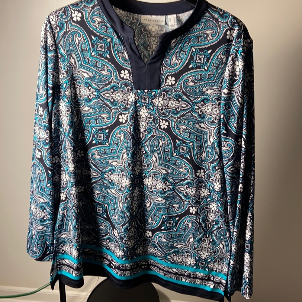 Polyester and spandex material good condition